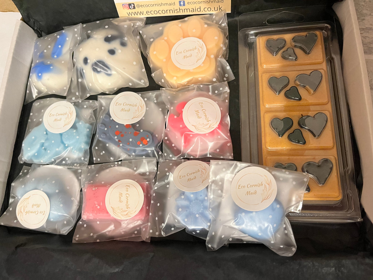 Wax melt sample box